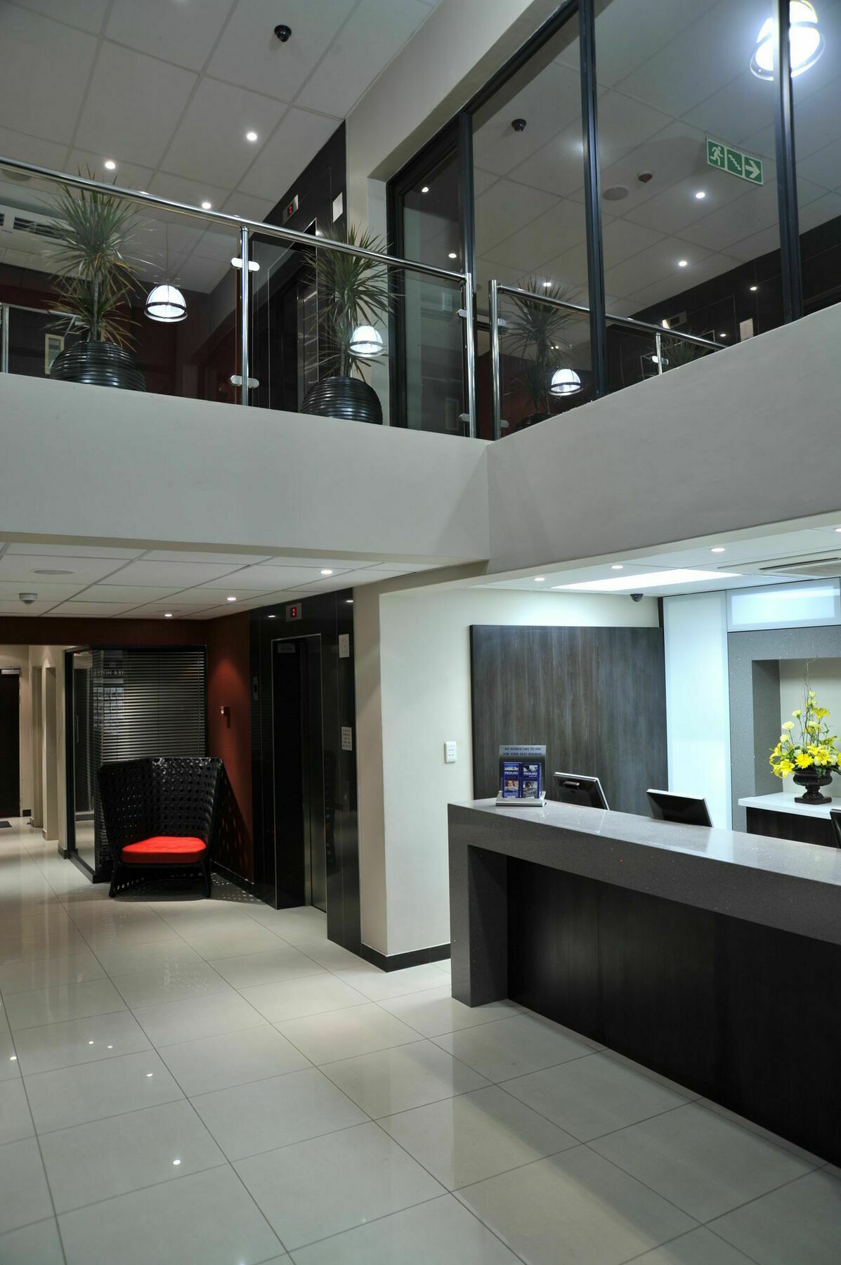 Protea Hotel By Marriott Pretoria Hatfield Dış mekan fotoğraf