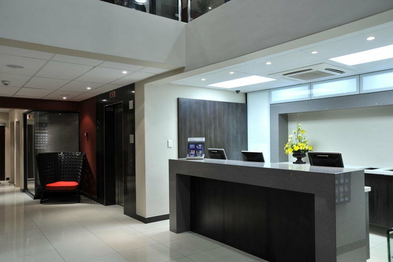 Protea Hotel By Marriott Pretoria Hatfield Dış mekan fotoğraf